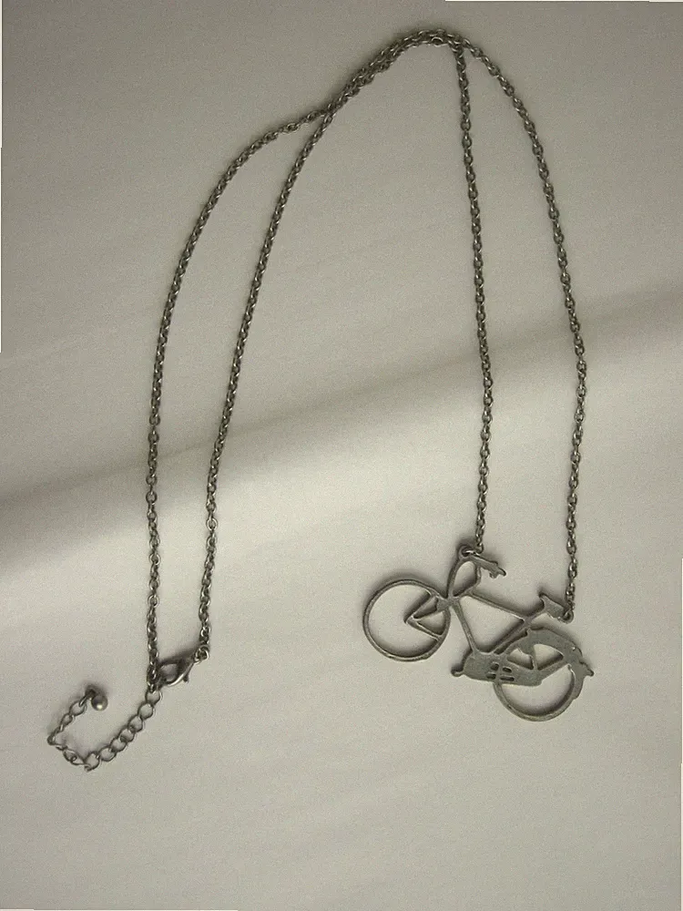 C BIKE BICYCLE SILVER TONE 13" CHAIN RETRO STYLE PENDANT NECKLACE SILHOUETTE*
