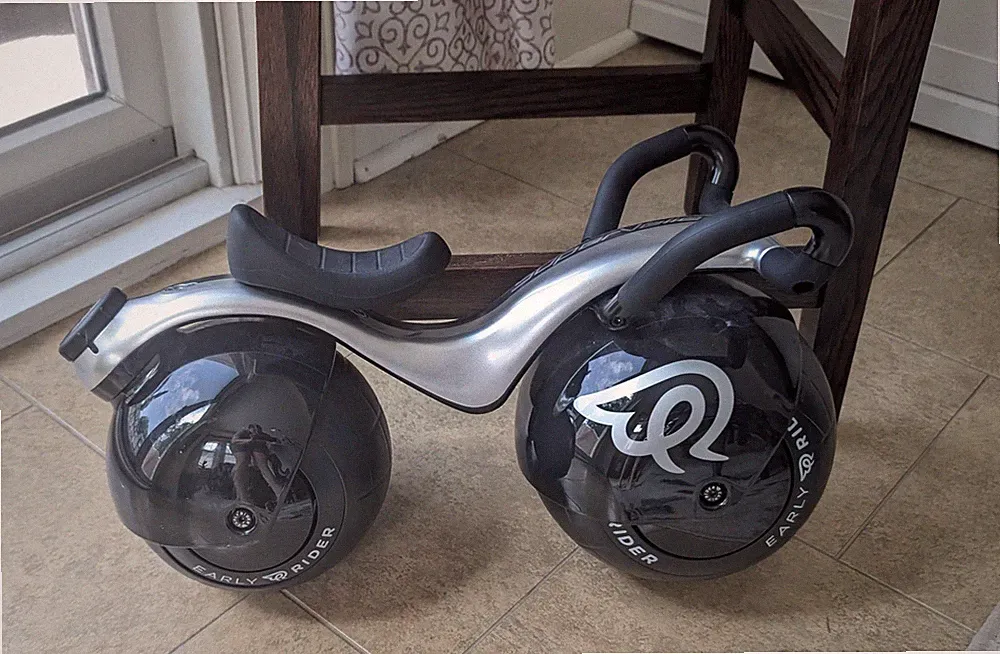 Early Rider Super Velio Balance Bike with Pole and Original Box, Silver/Black