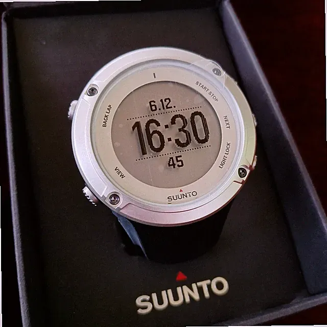 Suunto AMBIT2 SILVER HR GPS Fitness Watch with Heart Rate Monitor SS019651000