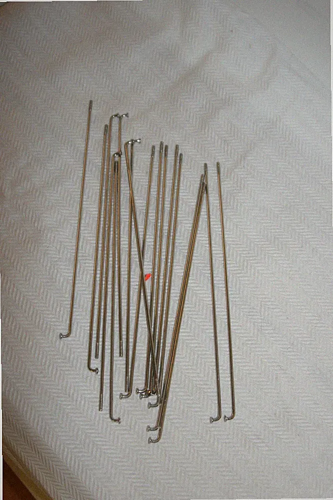 Wheelmaster Steel Bicycle Spokes & Nipples 12 Gauge Various Lengths Qty18 S86